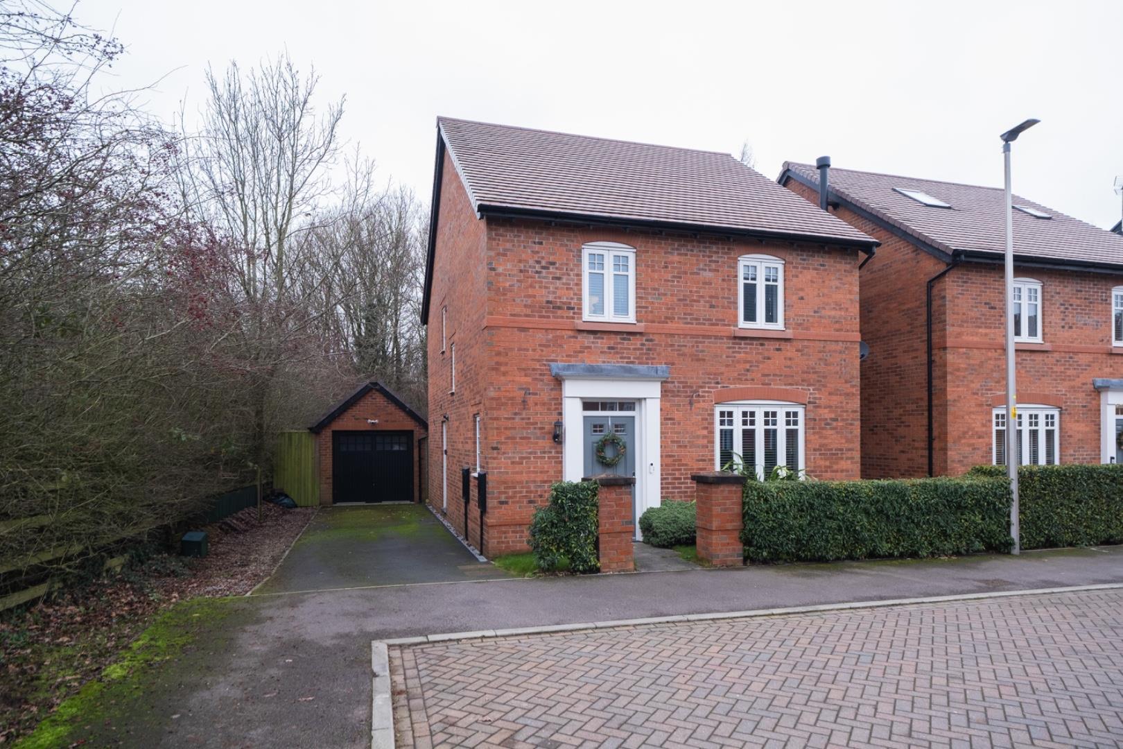 4 bedroom  Detached House for Sale in Tarporley